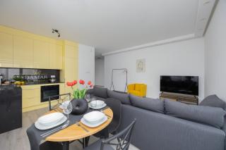 Apartament z Widokiem na Centrum 9 Piętro & Parking by Noclegi Renters - Varsavia - 3