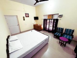 The Hornbill Retreat - - 3