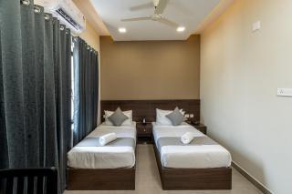 Saravana Grand Suites - 1