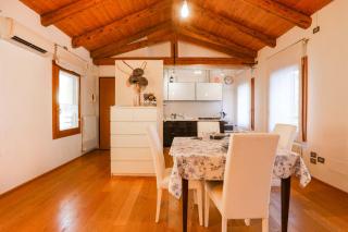 Casa Fiera Between The Centre And The Restera - Treviso - 2