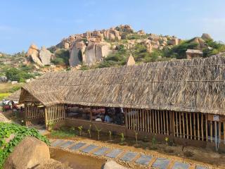 Rocky Meadows Resort Hampi - 8