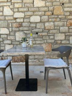 Elizabeth Apartments Himare - Himare - 6