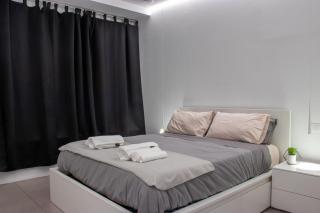 WHITE ROMA - elegant and comfortable - Torino - 2