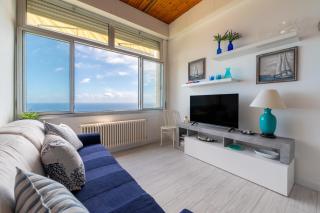 Nel blu dipinto di blu - Villa Solari - 2