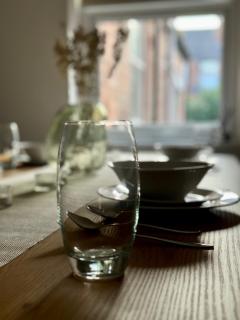 Large 4 Bed Town House - Contactor Gem - Derby - 6