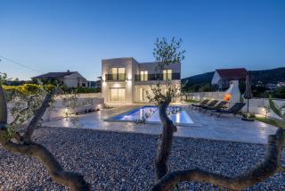 Villa Sea View - heated pool & 2 mins to the beach - Vinišće - 9