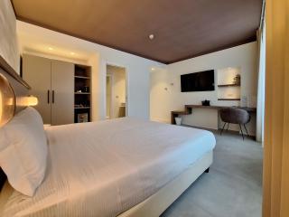 Hotel Lauri - 1
