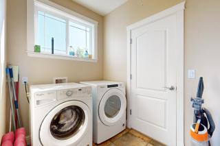 Bush Point Bliss - 2