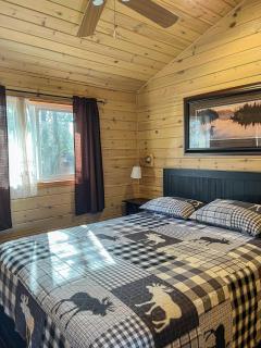 Ahmic Lake Resorts Black Bear Cottage - Magnetawan - 1