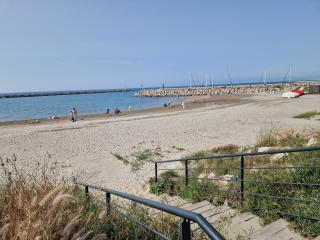 studio a 800m de la plage , parking privé - 4