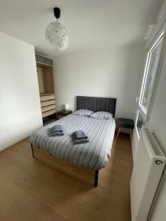 Spacious flat with terrace - Saint-Denis - 3