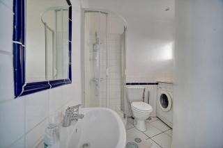 CHARMANT 2 PIECES AVEC TERRASSE VUE MER l! A1B120 - Cannes - 5