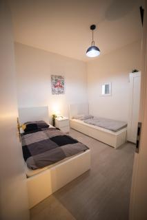 Praktische Erdgeschoss Monteurs- und Ferienwohnung mit WLAN und Waschmaschine - Bremerhaven - 3
