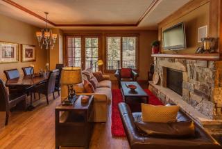 Iron Horse Lodge South 406 by East West Hospitality - Truckee - 0