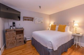 Chapter House - Yarmouth - 9