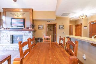 Iron Horse Lodge North 310 by East West Hospitality - Truckee - 3