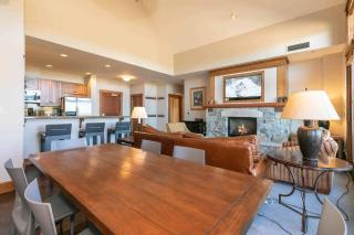 Iron Horse Lodge North 305 by East West Hospitality - Truckee - 3