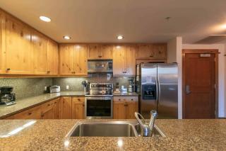 Iron Horse Lodge South 209 by East West Hospitality - Truckee - 6