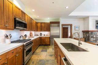 Iron Horse Lodge North 302 by East West Hospitality - Truckee - 7