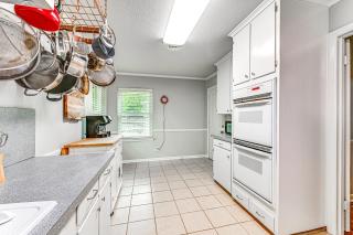 9 Mi to Dtwn Fort Worth Home with Patio and Yard - 2