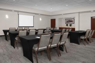 Courtyard by Marriott Hattiesburg - Hattiesburg - 3