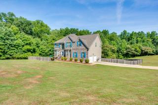 Spacious Hampton Vacation Rental with Private Pool! - Hampton - 0