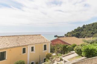 Family Seaview Balconies Hilda Home 90 - Glifada (Glyfada) - 9