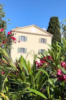 3 pièces au 1er étage dans bastide grassoise - Grasse - 4