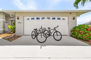 Canal home with Heated Pool, Kayaks and Bicycles - The Retreat - Roelens Vacations - Cape Coral - 7