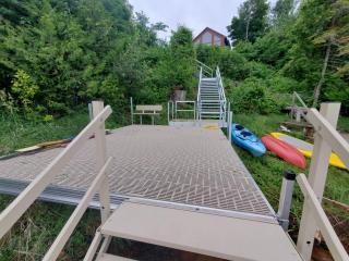 Spacious Leech Lake Home on 2 Private Acres, 200' of lake shore 15 Minutes to Walker with boat lift, dock, swimming, fire pit - Walker - 3