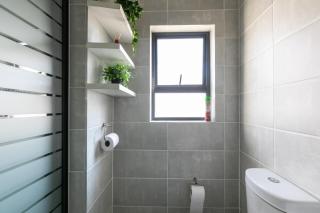 Luxe Apartment Midrand - 4