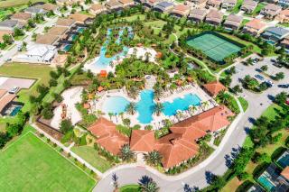 Lakeside Living - Davenport - 8