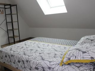 Maison de campagne rénovée avec terrasse, 3 chambres et équipement moderne, au cœur des collines du Perche - FR-1-410-447 - 4