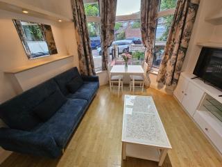 Cosy & Quiet Apartment in London - London - 6
