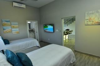 Private Pool Villa Ocean Views Steps from Beach - Long Bay Hills - 1