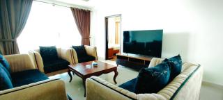 Comfort Inn 2BHK Centaurus facing Family Apartments - Islamabad - 7