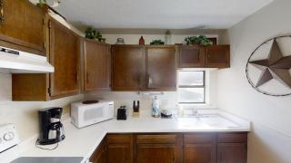 Mountain View 3 - Grill - WiFi - Mountain Views - Washer - Dryer - Garage Access - Walk to Everything - Red River - 7