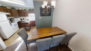Mountain View 3 - Grill - WiFi - Mountain Views - Washer - Dryer - Garage Access - Walk to Everything - Red River - 2