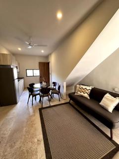 Luxury 2 story Penthouse La Veleta 3Br jacuzzi - Tulum - 7