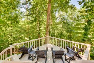 Waterfront Gainesville Home with Private Boat Dock! - 0