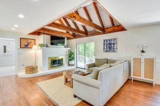 Waterfront Gainesville Home with Private Boat Dock! - 7
