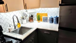 Corner Suite Overlooking Fox, Walkable, Park FREE - Atlanta - 0