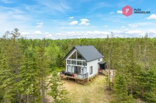 Casa de Campo / Luxury, Comfort & SPA near Quebec - Valcartier Station - 9