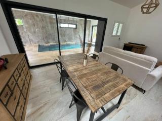 Émotion spa84 Appart piscine intérieur et jacuzzi - Mondragon - 9