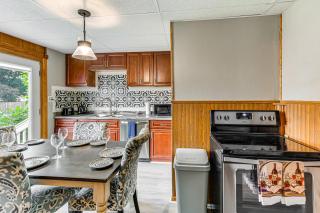11 Mi to Niagara Falls: North Tonawanda Apartment - 2