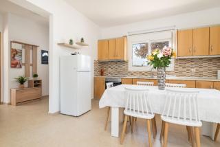 Gennadi Villa Mare - 4