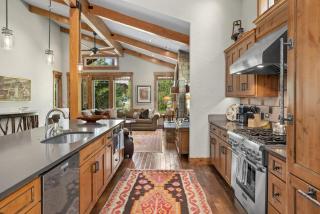Suncadia 4 Bdrm Home with Hot tub and Creek - Cle Elum - 8