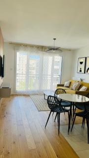 Bel appartement à 5 mn de Paris très proche Métro 13 et 14 - Saint-Ouen - 9