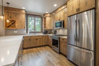 Suncadia Golf Course View 4 Bdrm Home - 3