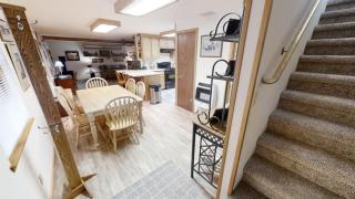 Roberts Trappers Lodge - Pet Friendly - WiFi- Trailer Parking - Garage Access - Washer - Dryer - Great Views - Red River - 5